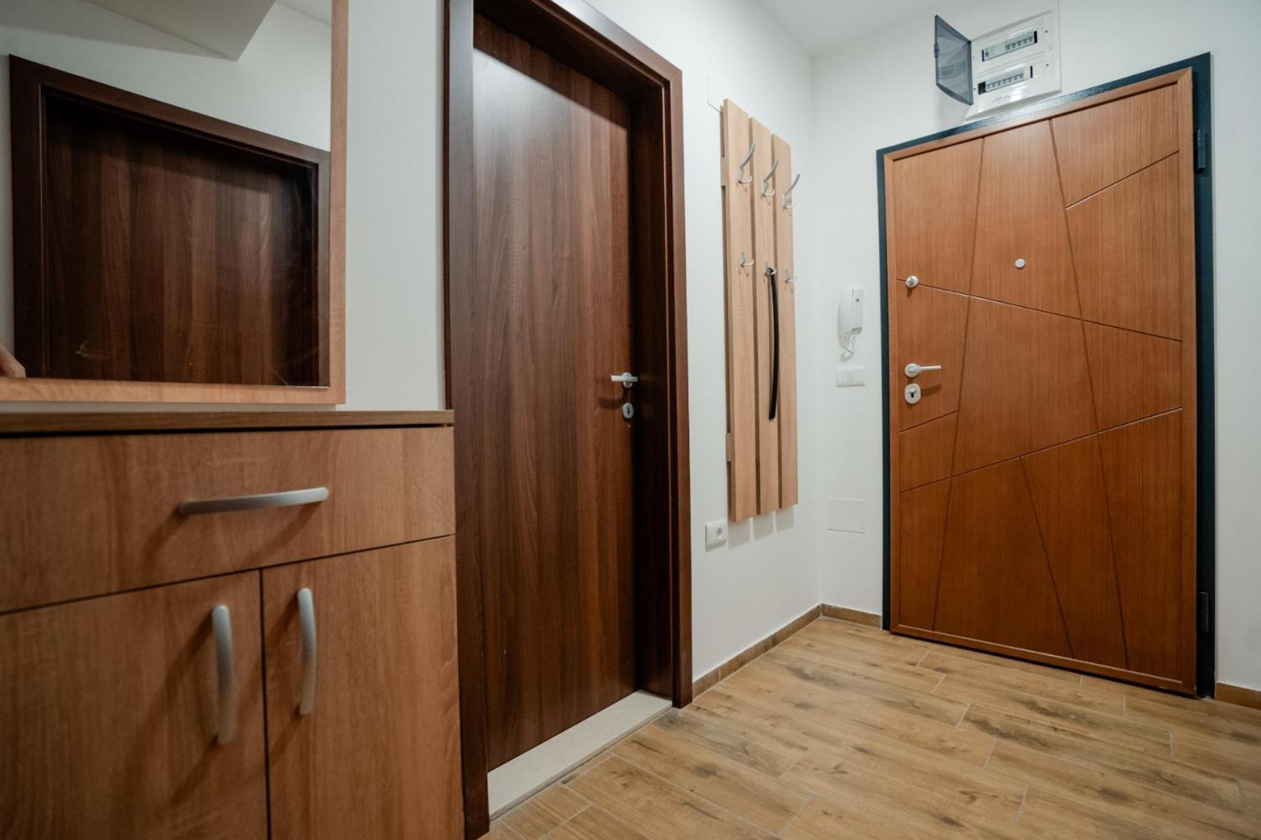 Darki Apartments 3 - Very Central Stay With Free Parking Охрид Екстер'єр фото