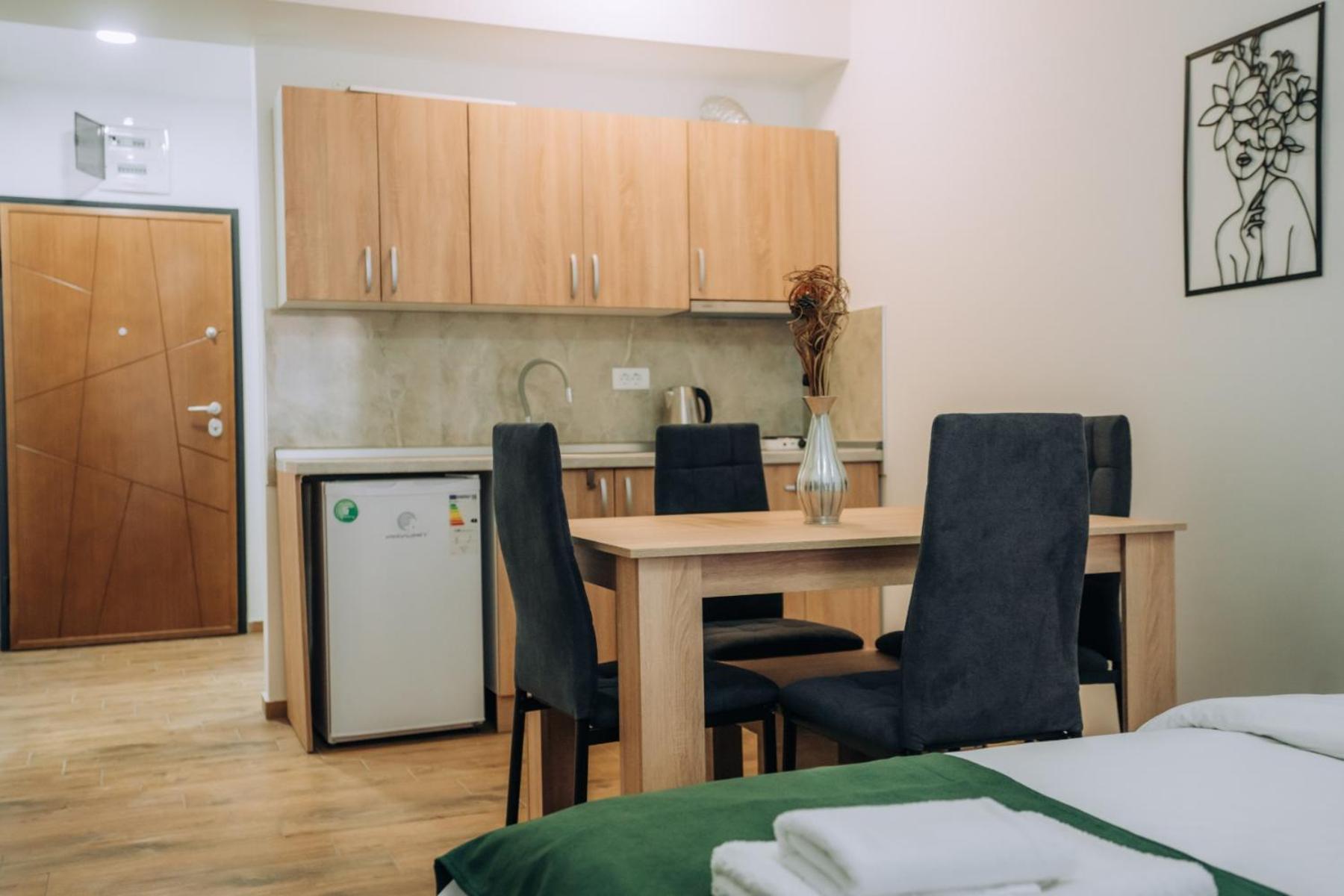 Darki Apartments 3 - Very Central Stay With Free Parking Охрид Екстер'єр фото